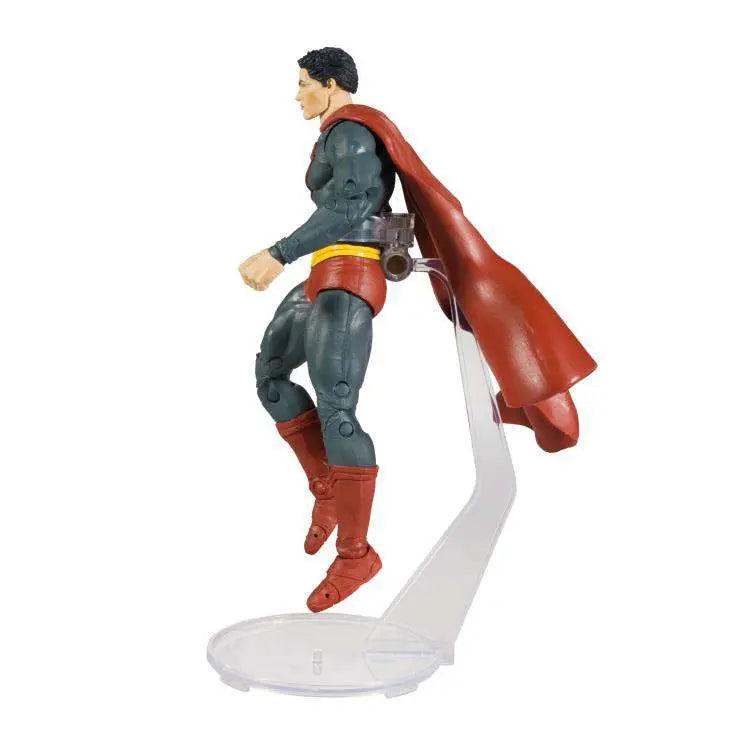 Superman with Comic (Page Punchers 7") - DC MULTIVERSE - 17cm | McFarlane Toys