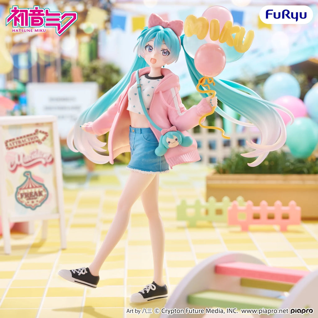 (PREORDINE) Hatsune Miku Theme Park Date (Muchute Statue) - HATSUNE MIKU - 19cm | Furyu