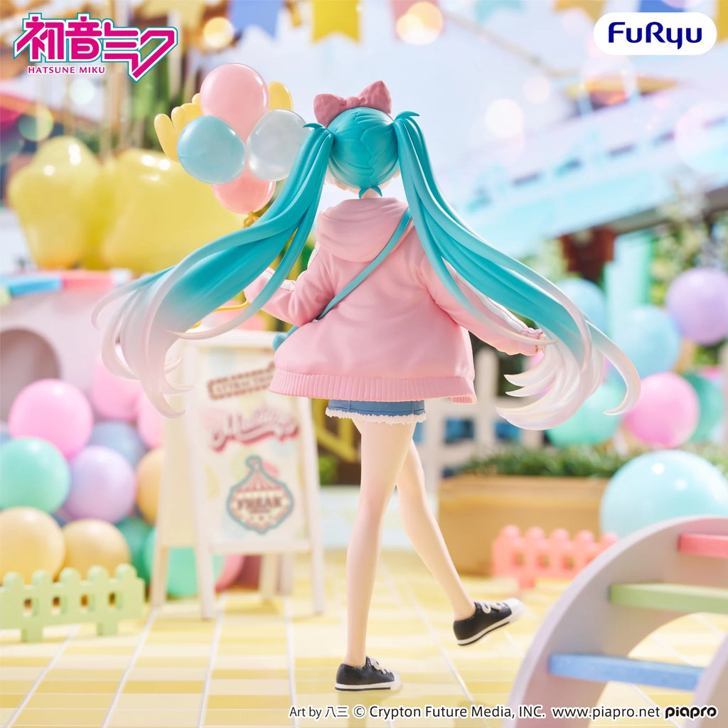 (PREORDINE) Hatsune Miku Theme Park Date (Muchute Statue) - HATSUNE MIKU - 19cm | Furyu