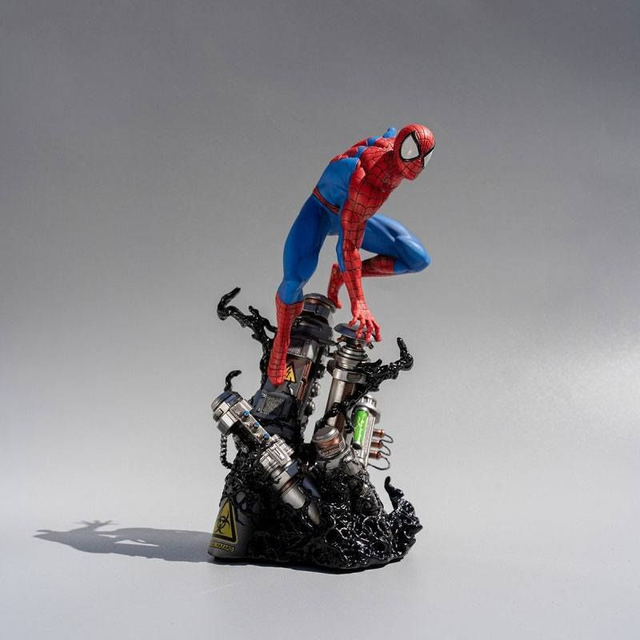 🕷️🔥 Amazing Spider-Man - Estatua Amazing Art 1/10 22cm🕸️