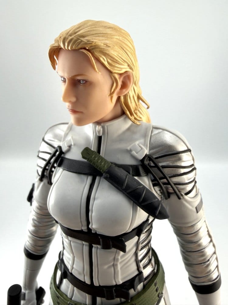 (Pre-pedido) The Boss - METAL GEAR SOLID DELTA: SNAKE EATER - 20cm | Konami Amusement