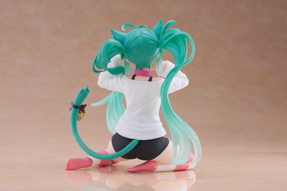 (Pre-order) Hatsune Miku (Cat Ear T-Shirt Ver.) - DESKTOP CUTE - 13cm | Taito