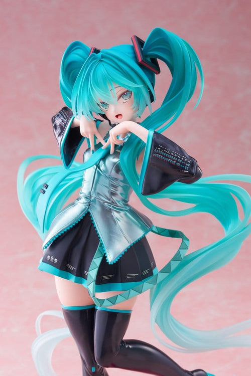 (PREORDINE) Hatsune Miku (T-Most Figure) - HATSUNE MIKU - 30cm | Taito